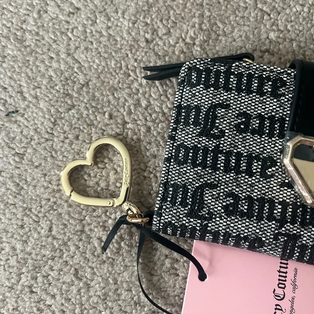Juicy Couture Wallet - Picture 6 of 10